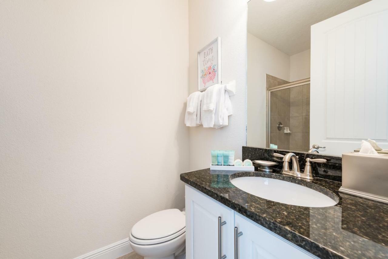Fabulous Home By Rentyl Near Disney With Private Pool, Game Room & Resort Amenities - 7469M 奥兰多 外观 照片