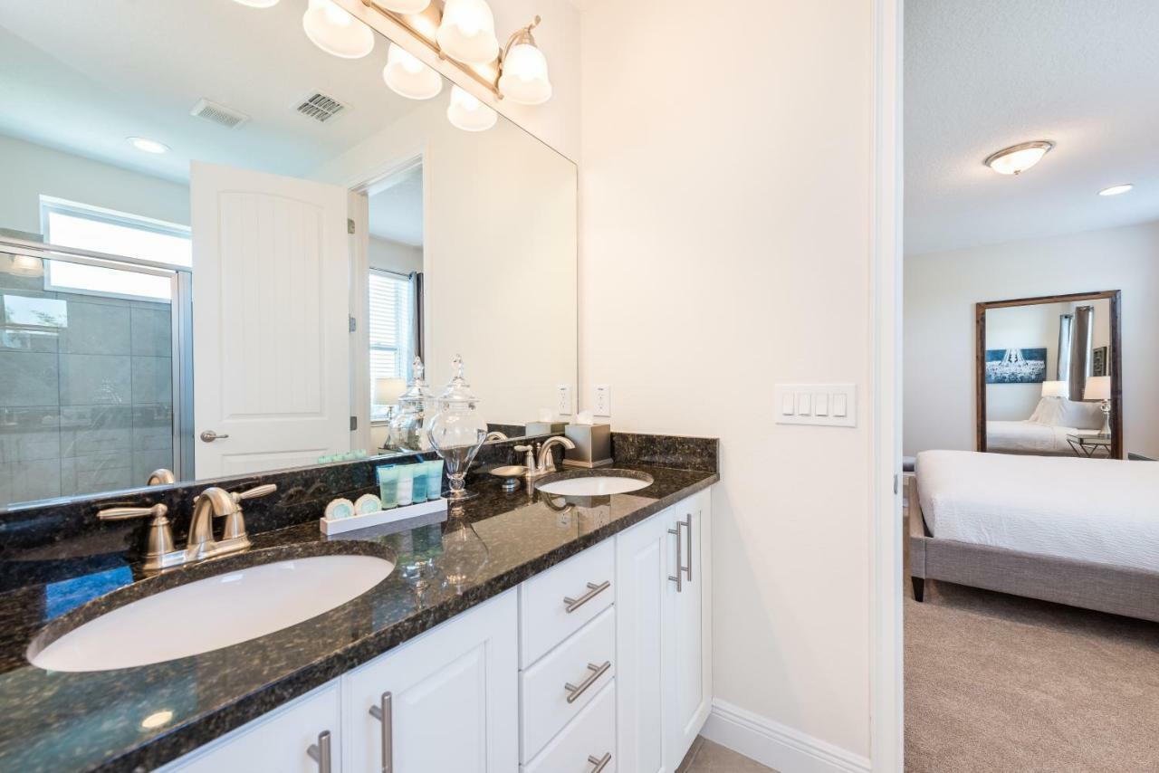 Fabulous Home By Rentyl Near Disney With Private Pool, Game Room & Resort Amenities - 7469M 奥兰多 外观 照片